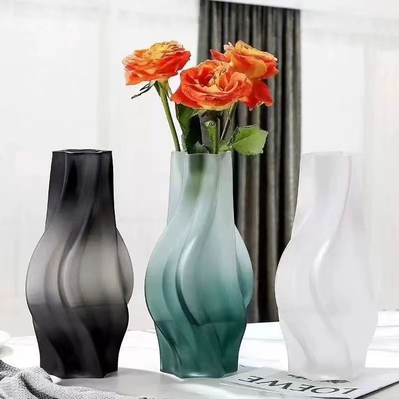 Graceful Glass Vase 028 - Wholesale Decorative Vase - Image 9
