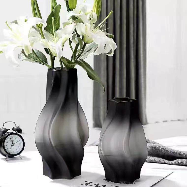 Graceful Glass Vase 028 - Wholesale Decorative Vase - Image 12